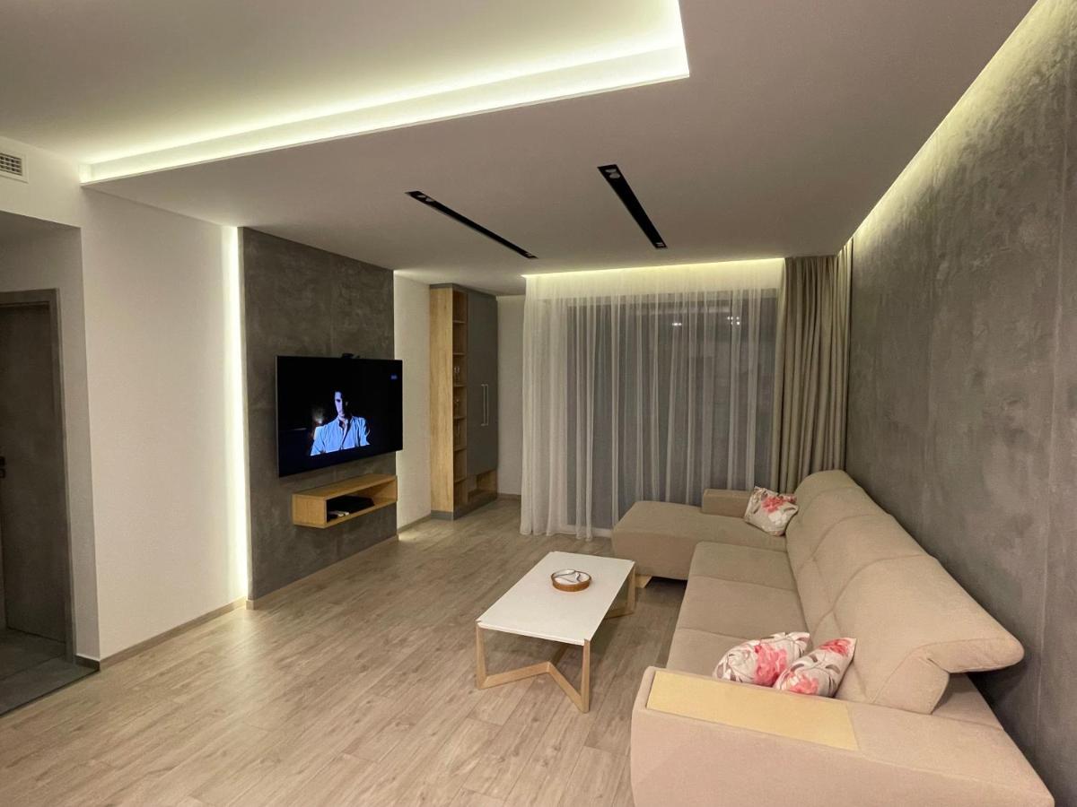 Greenbay Apartment With Free Parking Trenčín Εξωτερικό φωτογραφία