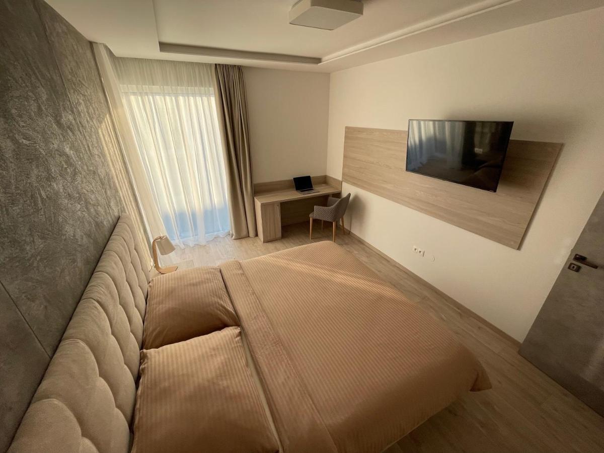 Greenbay Apartment With Free Parking Trenčín Εξωτερικό φωτογραφία