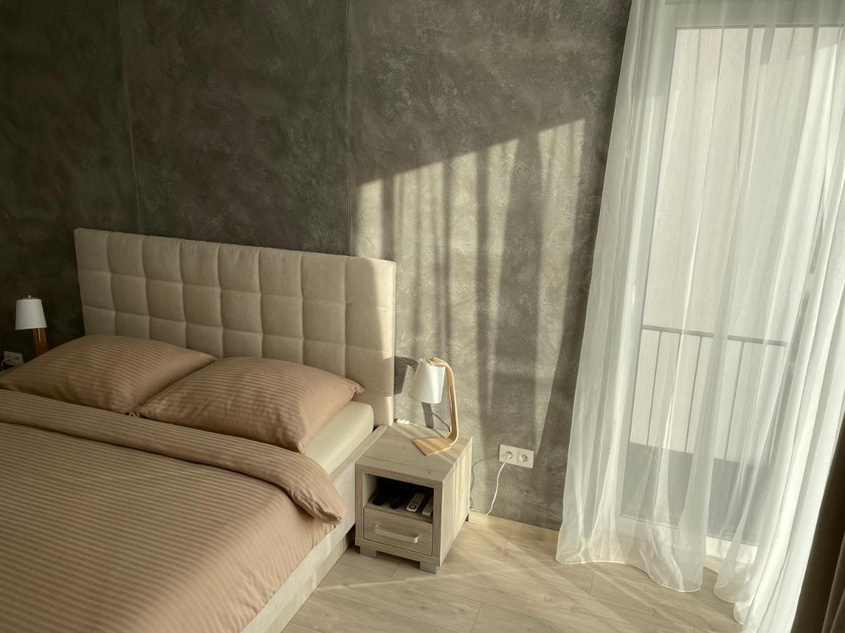 Greenbay Apartment With Free Parking Trenčín Εξωτερικό φωτογραφία