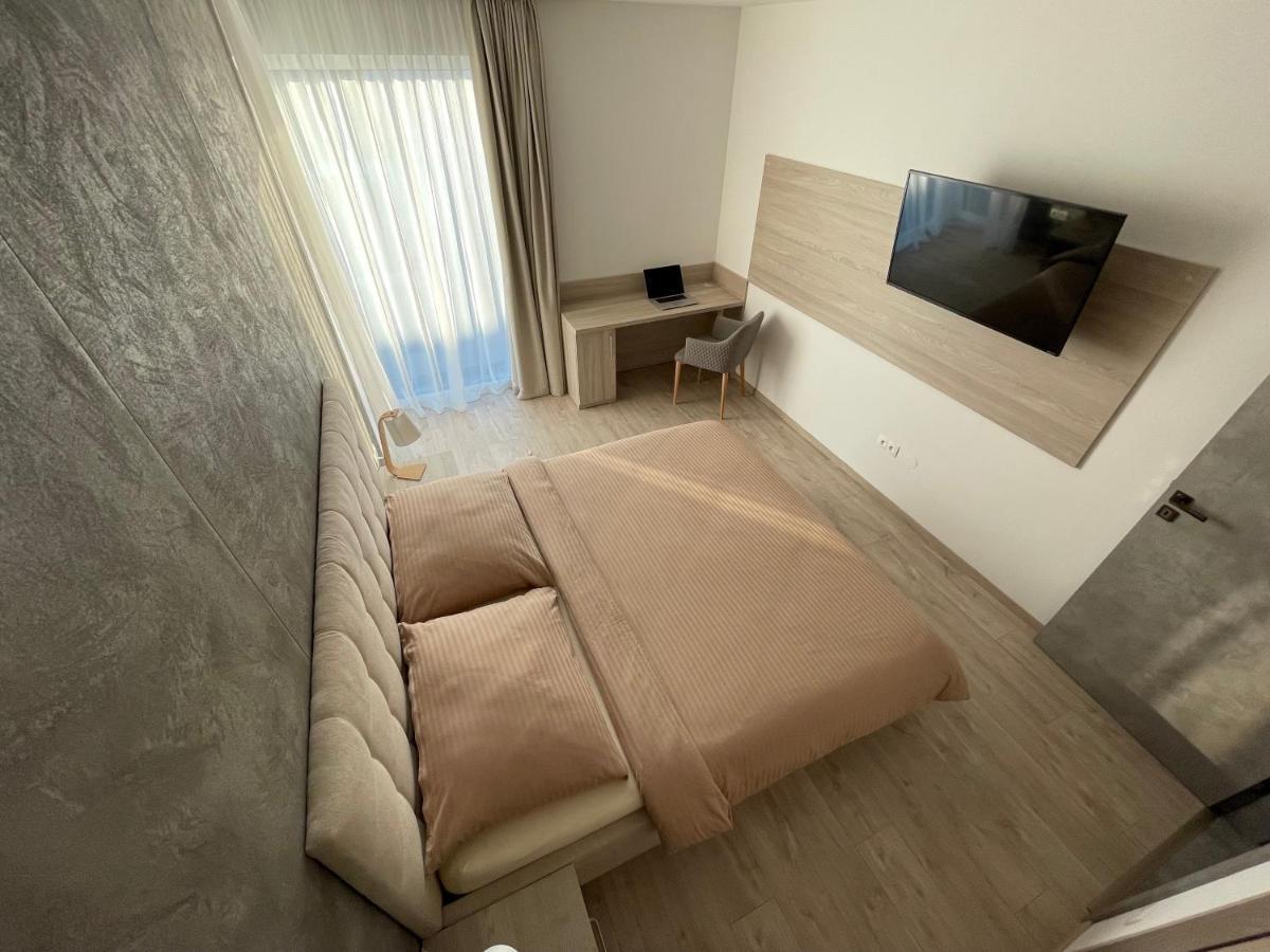 Greenbay Apartment With Free Parking Trenčín Εξωτερικό φωτογραφία