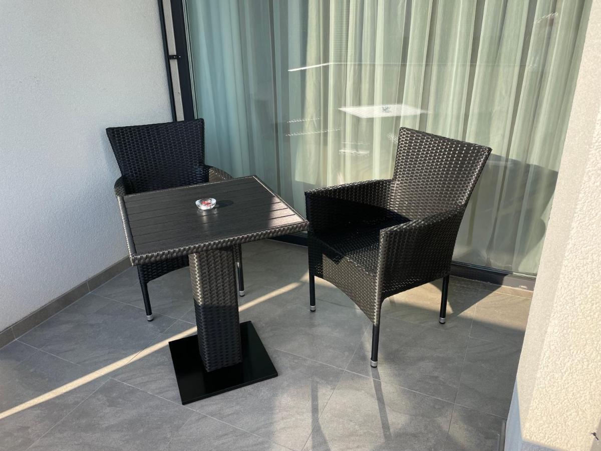Greenbay Apartment With Free Parking Trenčín Εξωτερικό φωτογραφία